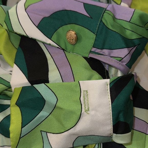 Printed‎ green long sleeve - Picture 9 of 10